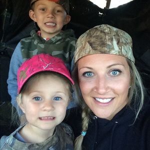 Meet your Posher, Sara